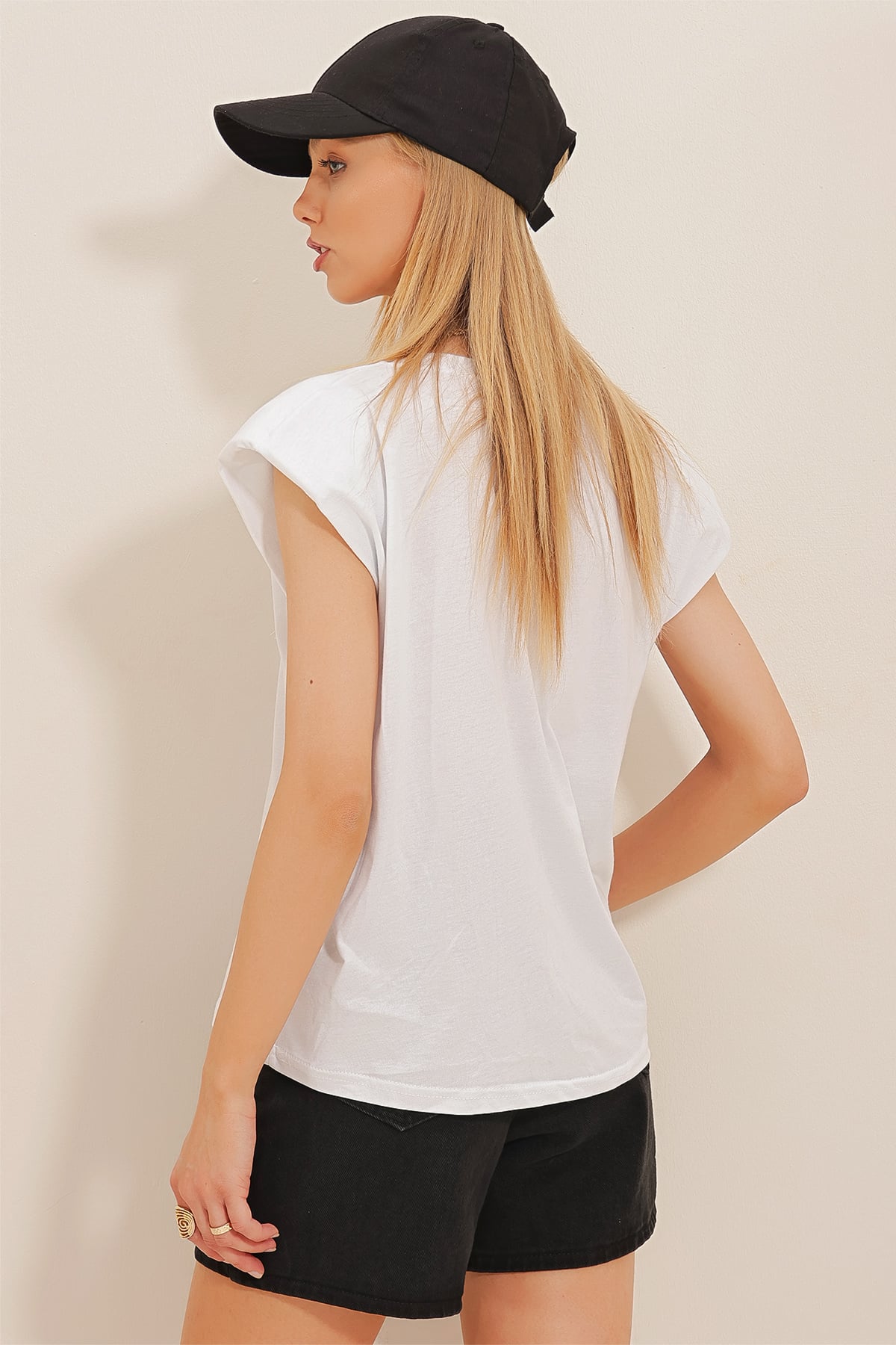 Bisiklet Yaka Varak Baskılı Oversize Pamuk T-Shirt - Beyaz