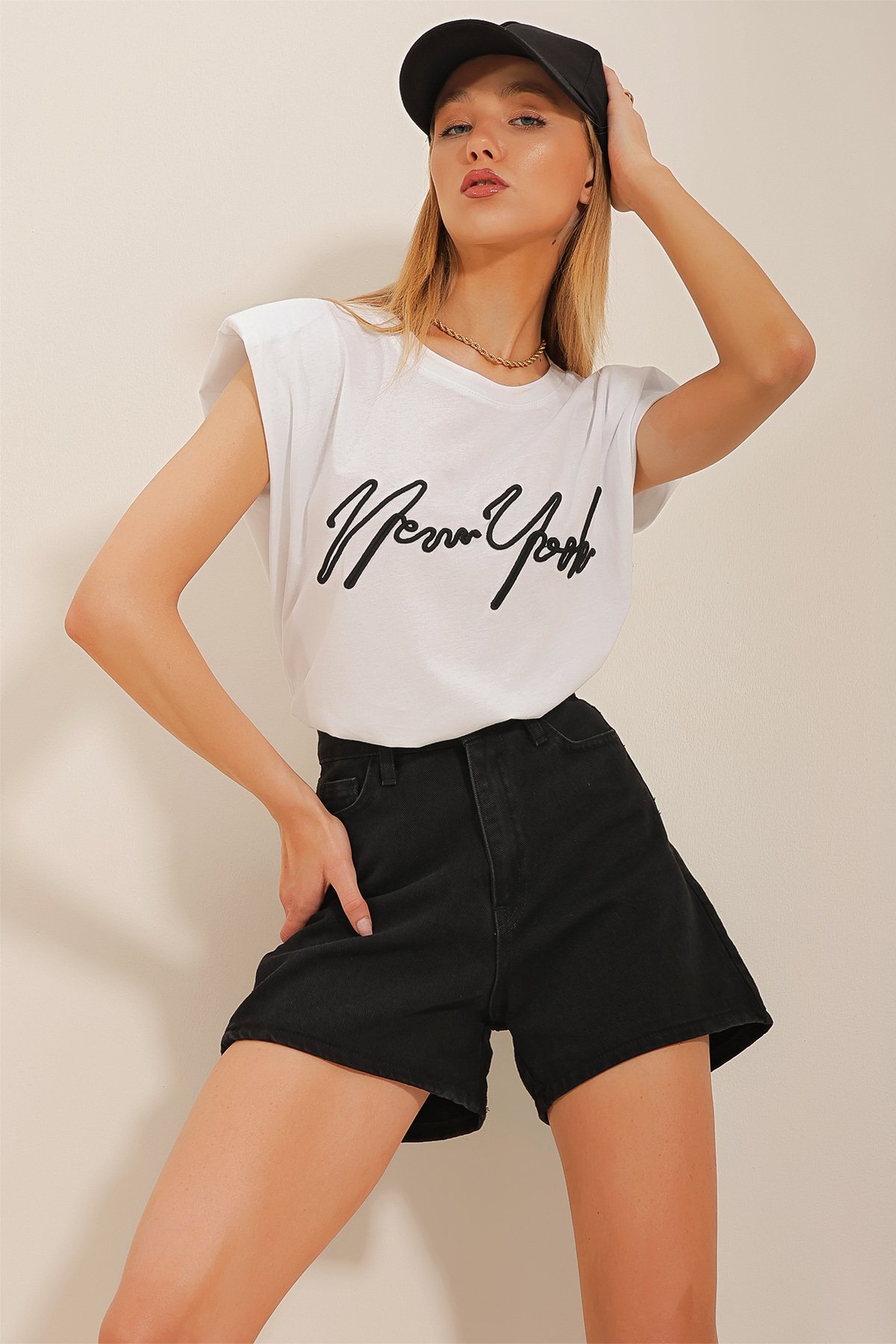 Bisiklet Yaka Varak Baskılı Oversize Pamuk T-Shirt - Beyaz