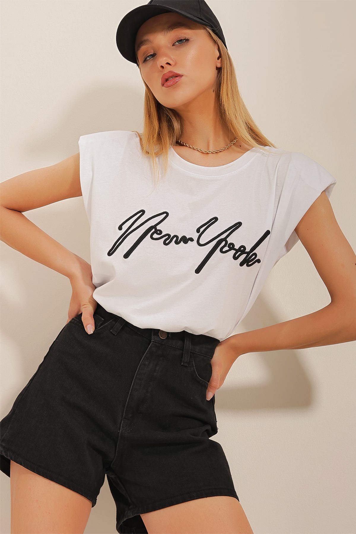 Bisiklet Yaka Varak Baskılı Oversize Pamuk T-Shirt - Beyaz