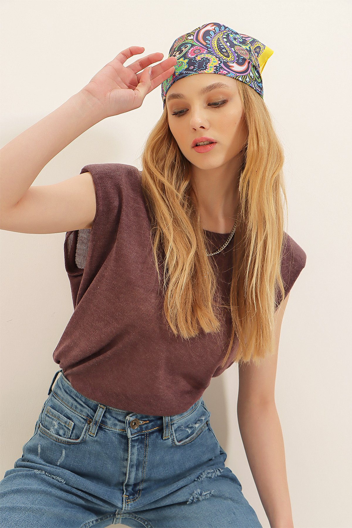 Bisiklet Yaka Vatkalı Örme Bluz - Acı Kahve