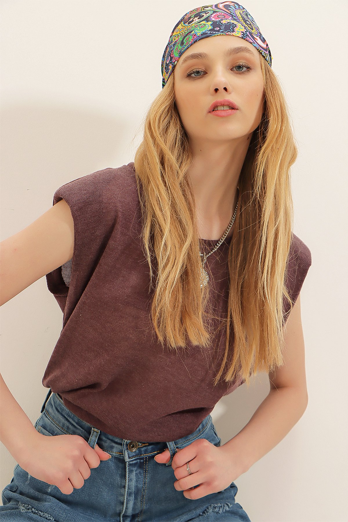 Bisiklet Yaka Vatkalı Örme Bluz - Acı Kahve