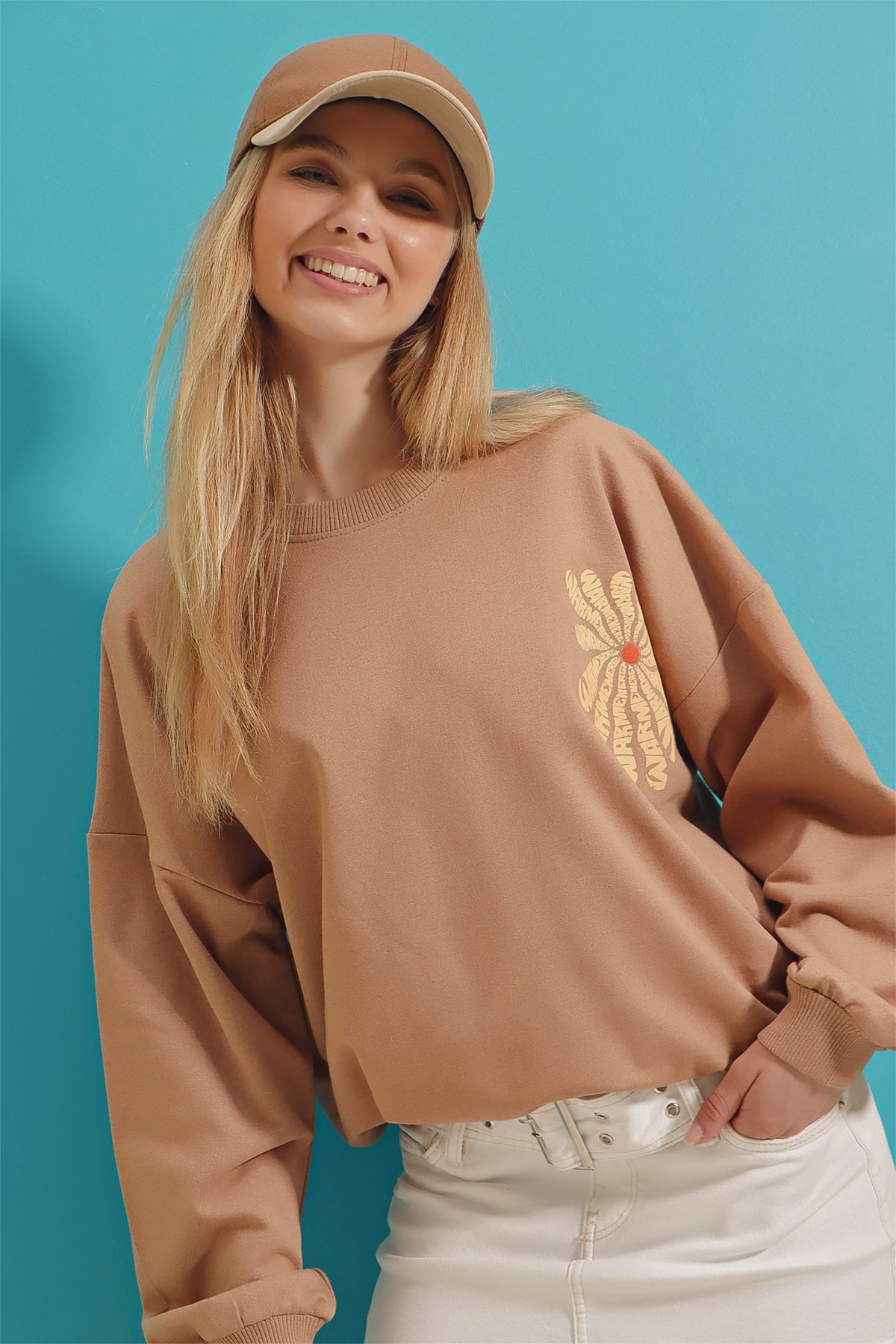 Bisiklet Yaka Warmenergy Baskılı Sweatshirt - Bisküvi