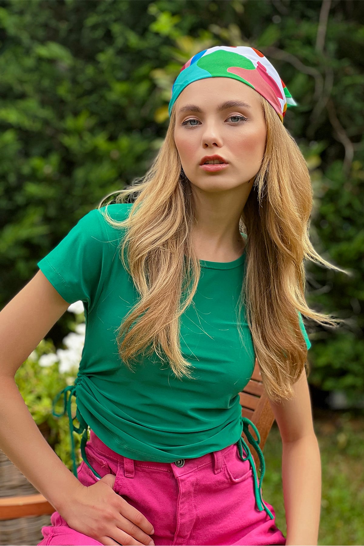 Bisiklet Yaka Yanları Büzgülü Sandy Crop Bluz - Yeşil