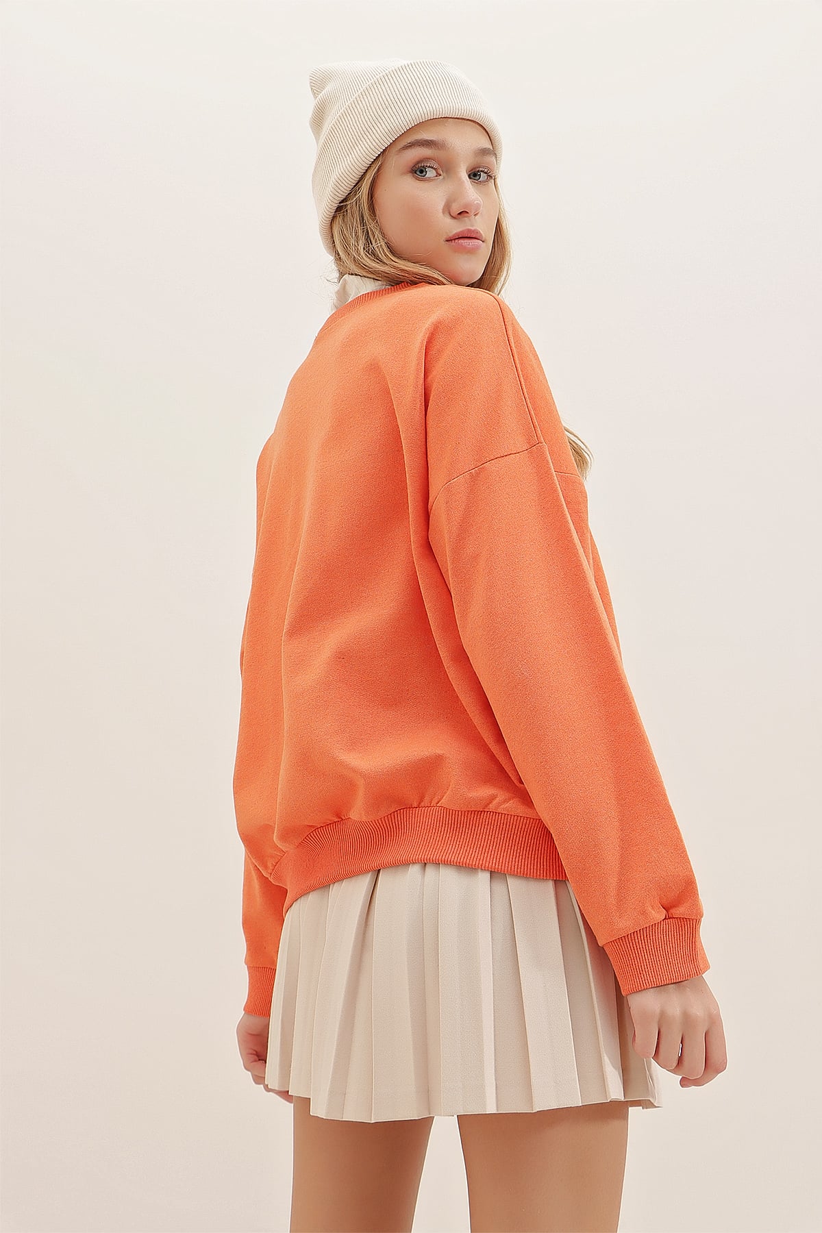 Bisiklet Yaka Yazı Baskılı Oversize Sweatshirt - Turuncu