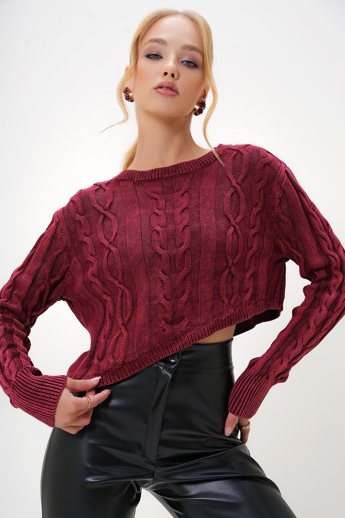 BİSİKLET YAKA YIKAMALI CROP KAZAK - Bordo