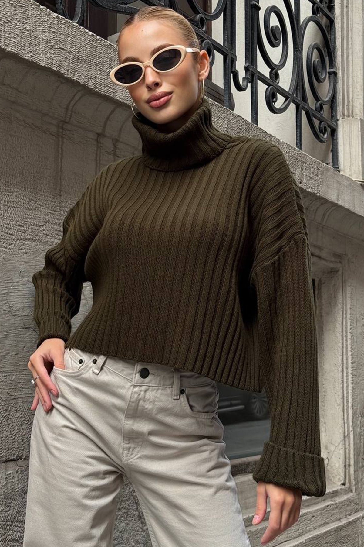 Boğazlı Fitilli Crop Triko Kazak - HAKİ