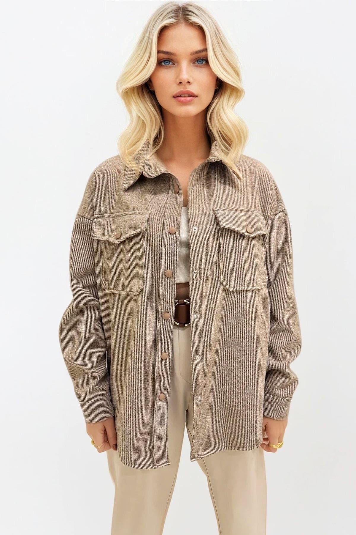 Çift Cepli Çıt Çıt Kapamalı Oversize Ceket - KOYU BEJ