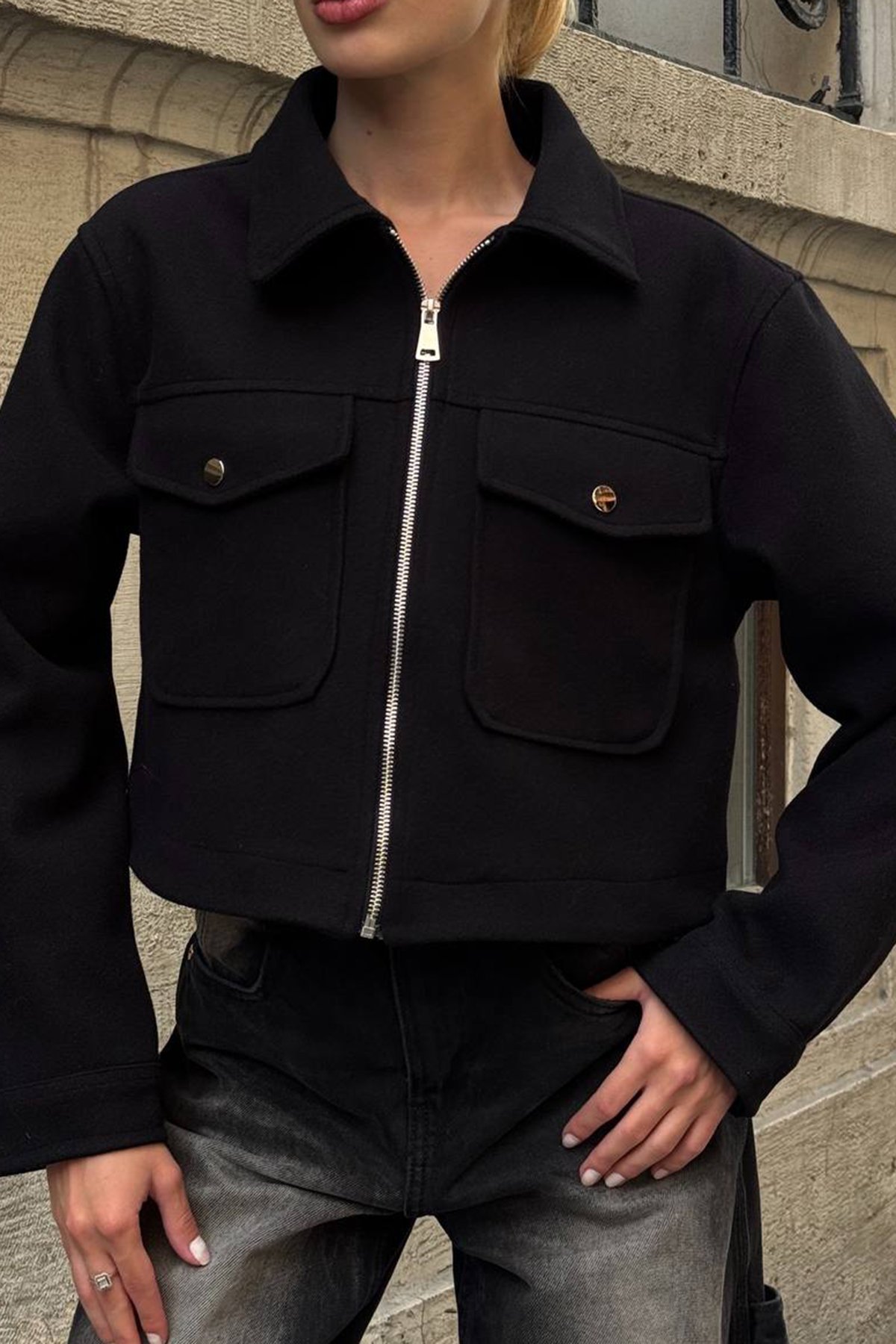 Çift Cepli Fermuar Kapamalı Kaşe Ceket - SİYAH