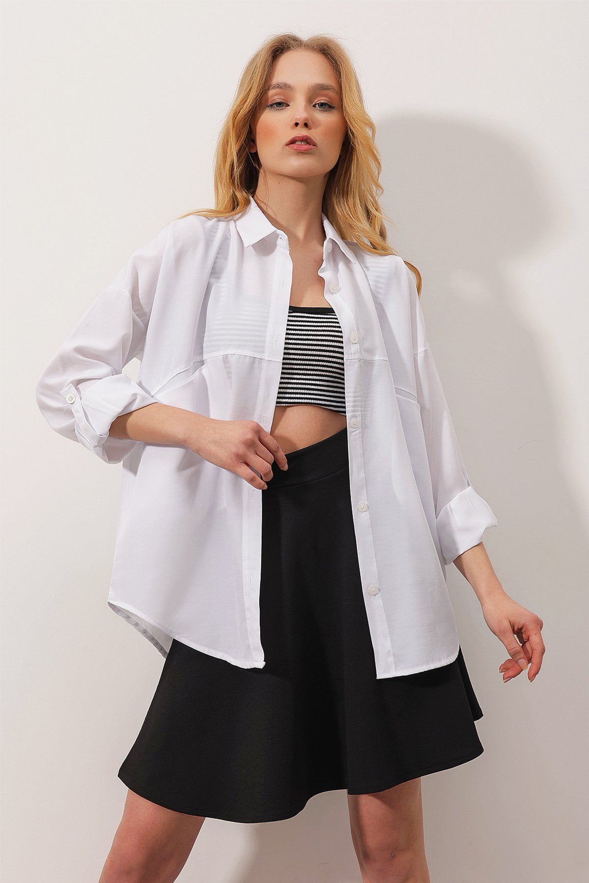 Çift Cepli Oversize Dokuma Gömlek - Beyaz