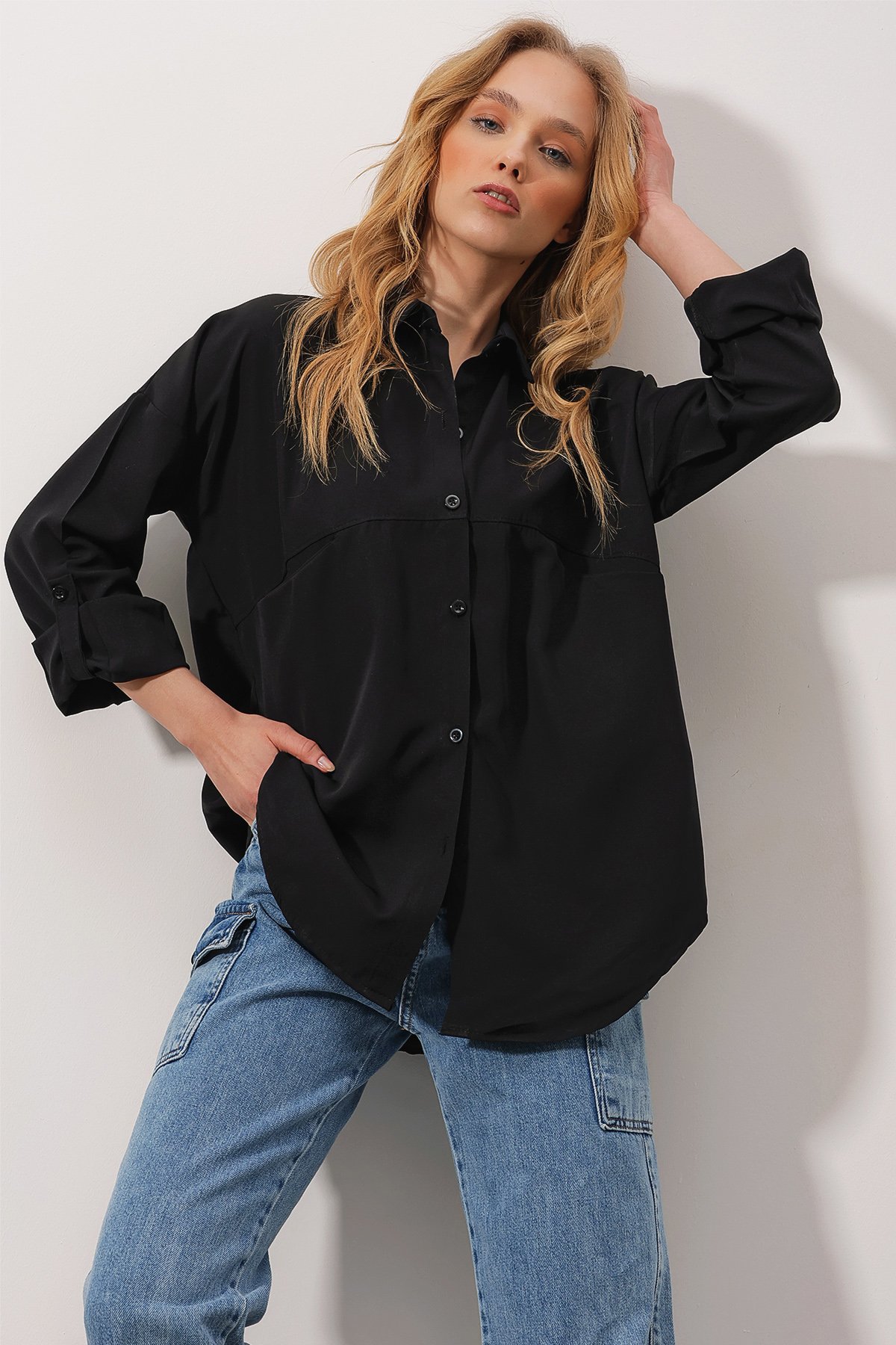 Çift Cepli Oversize Dokuma Gömlek - Siyah