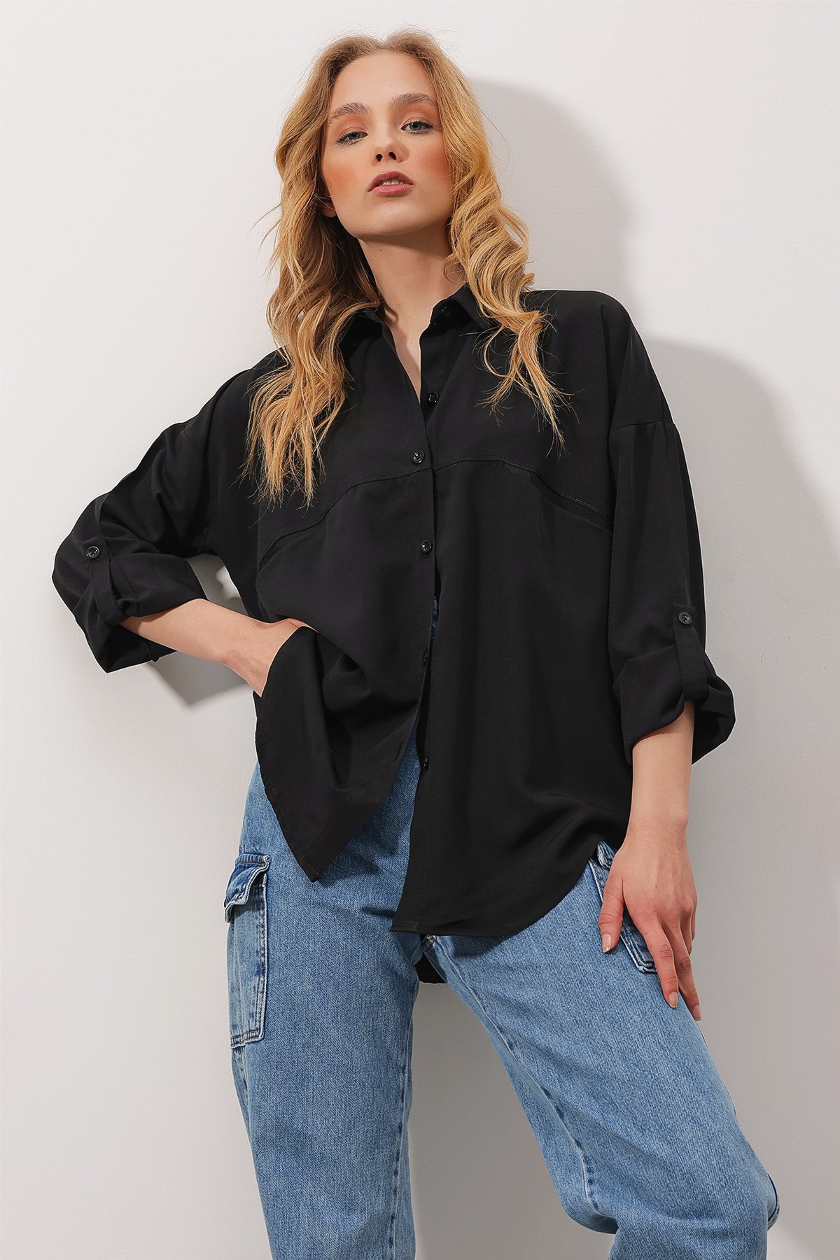 Çift Cepli Oversize Dokuma Gömlek - Siyah