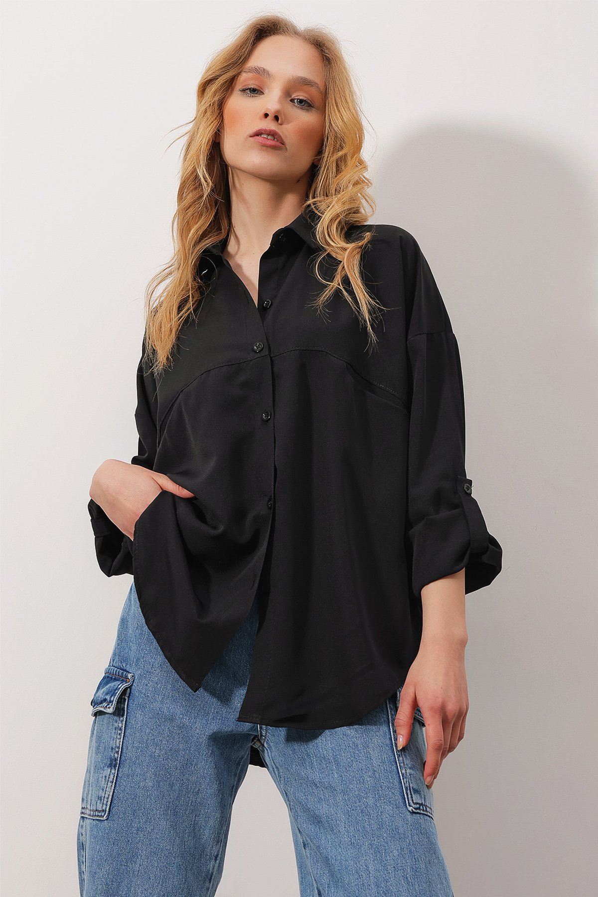 Çift Cepli Oversize Dokuma Gömlek - Siyah