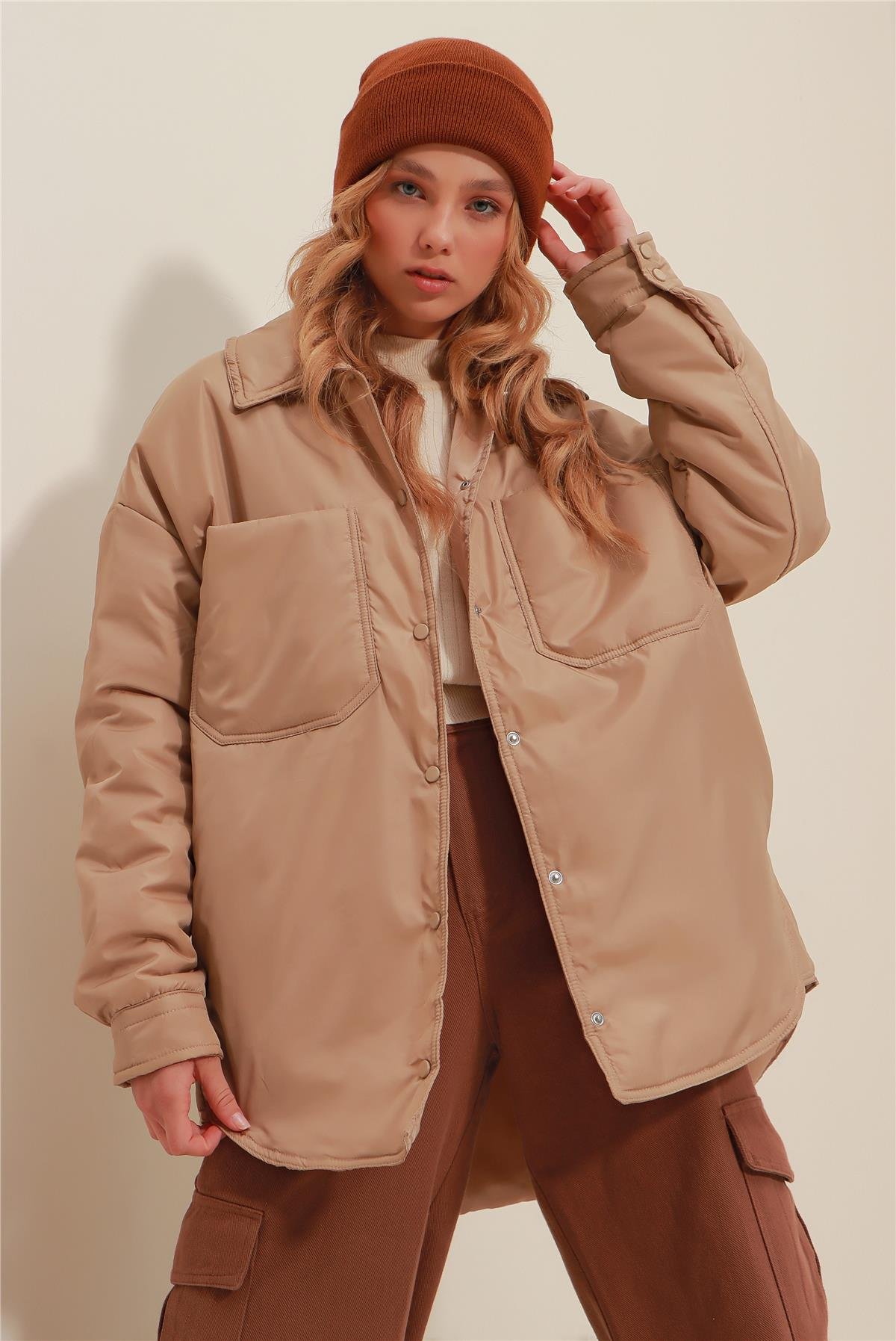 Çift Cepli Oversize Şişme Mont - Bej