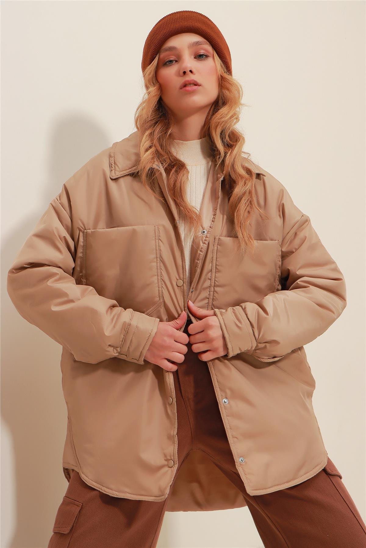 Çift Cepli Oversize Şişme Mont - Bej
