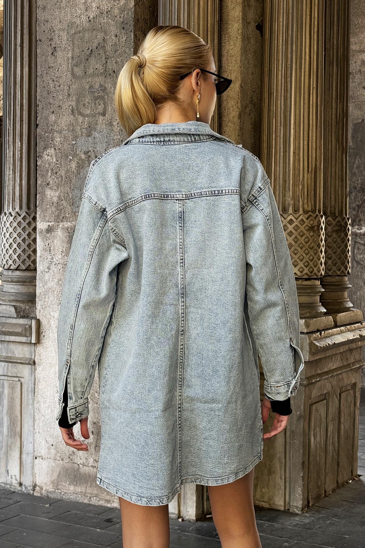 Çift Cepli Oversize Uzun Denim Ceket - Mavi