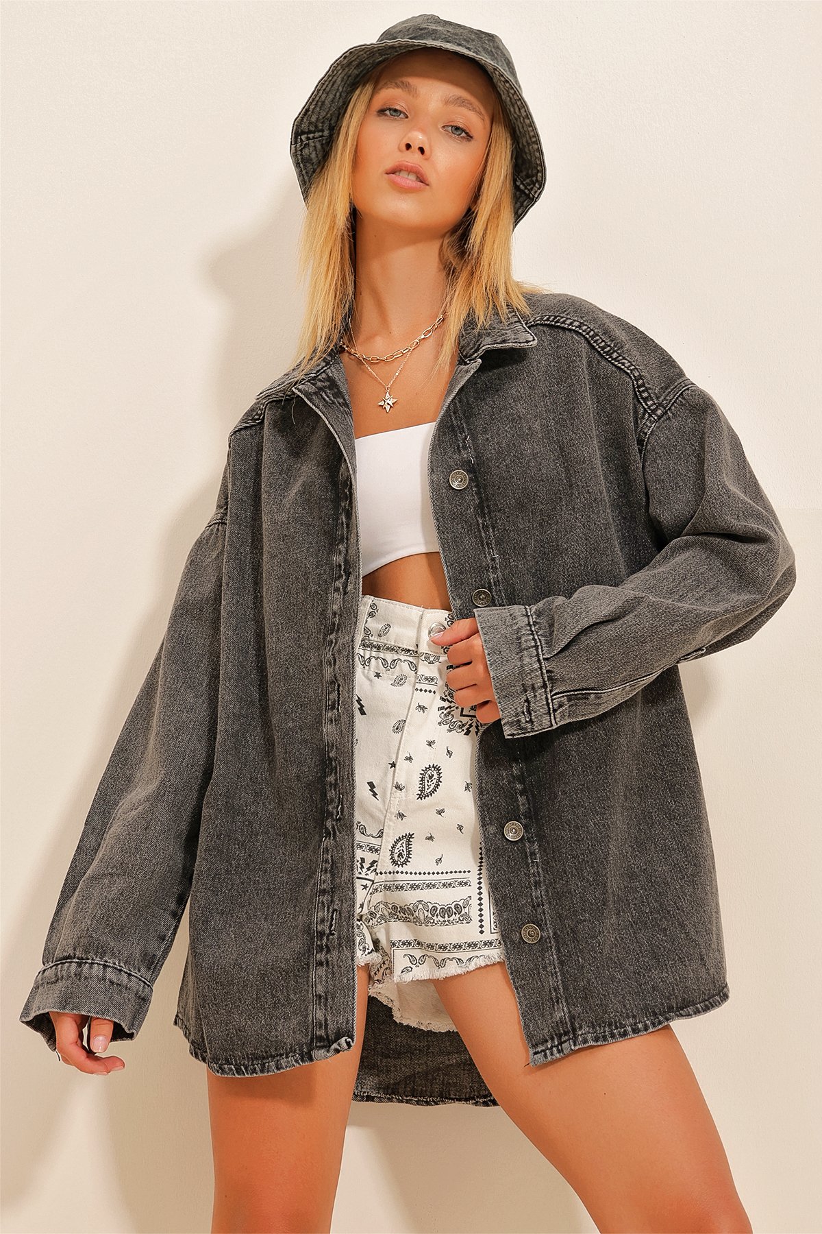 Çıtçıt Kapamalı Oversize Jean Ceket - Antrasit