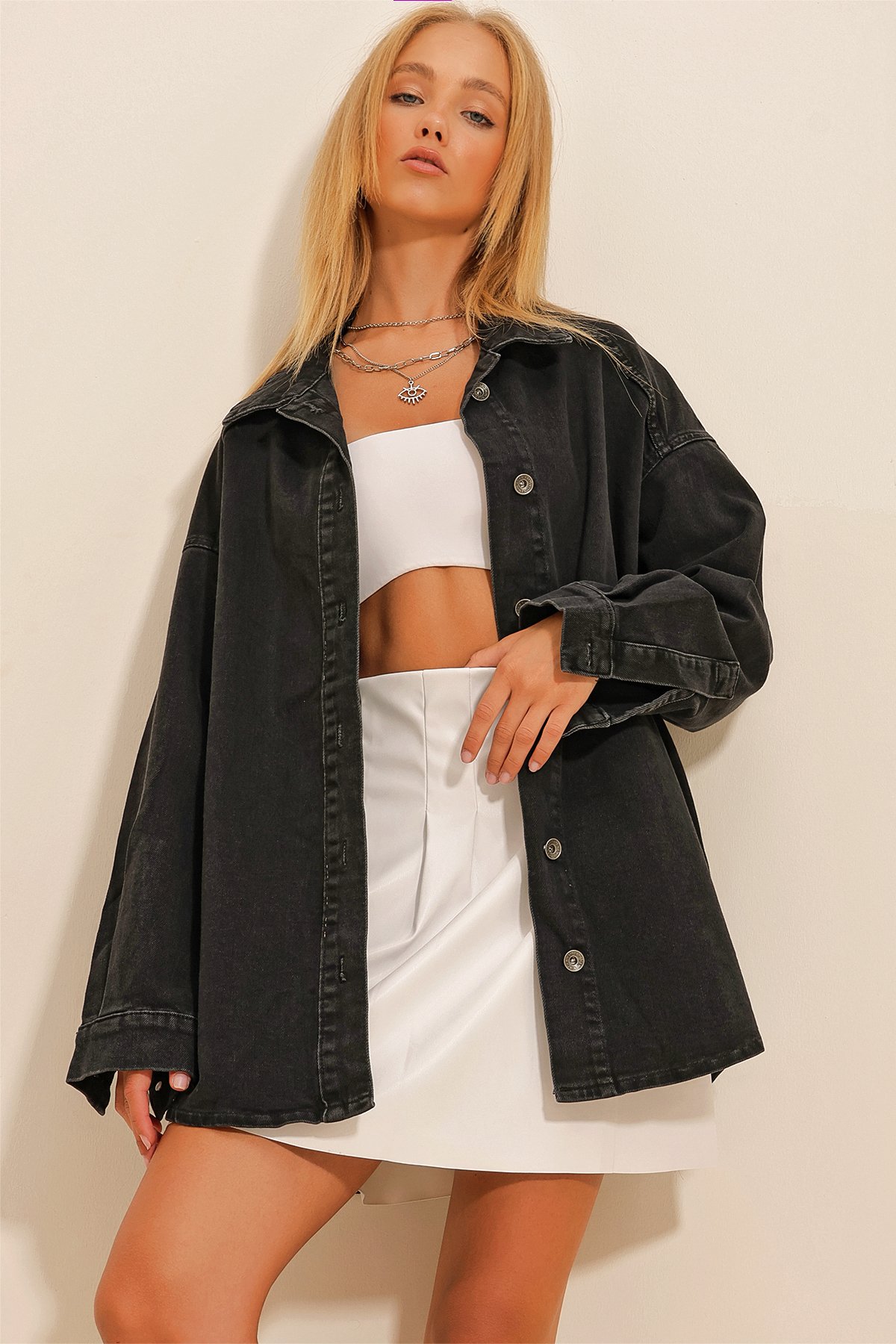 Çıtçıt Kapamalı Oversize Jean Ceket - Siyah