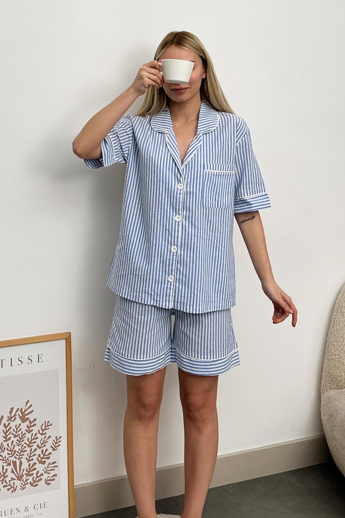 Çizgili Ara Biyeli Şortlu Pijama Takım - Mavi