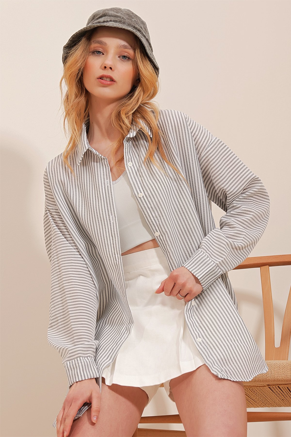 Çizgili Oversize Dokuma Gömlek - GRİ