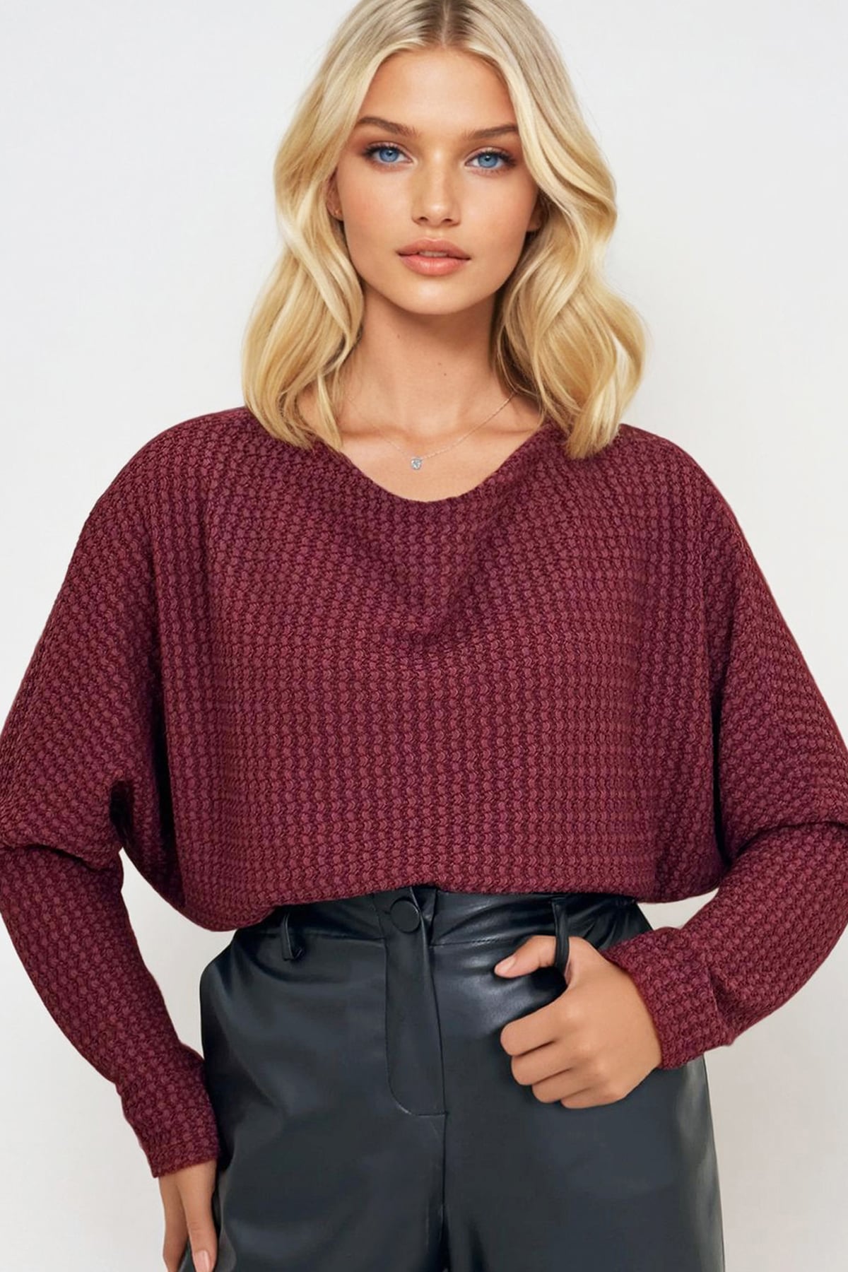 DEGAJE YAKA GENİŞ KESİM ÖRME BLUZ - Bordo
