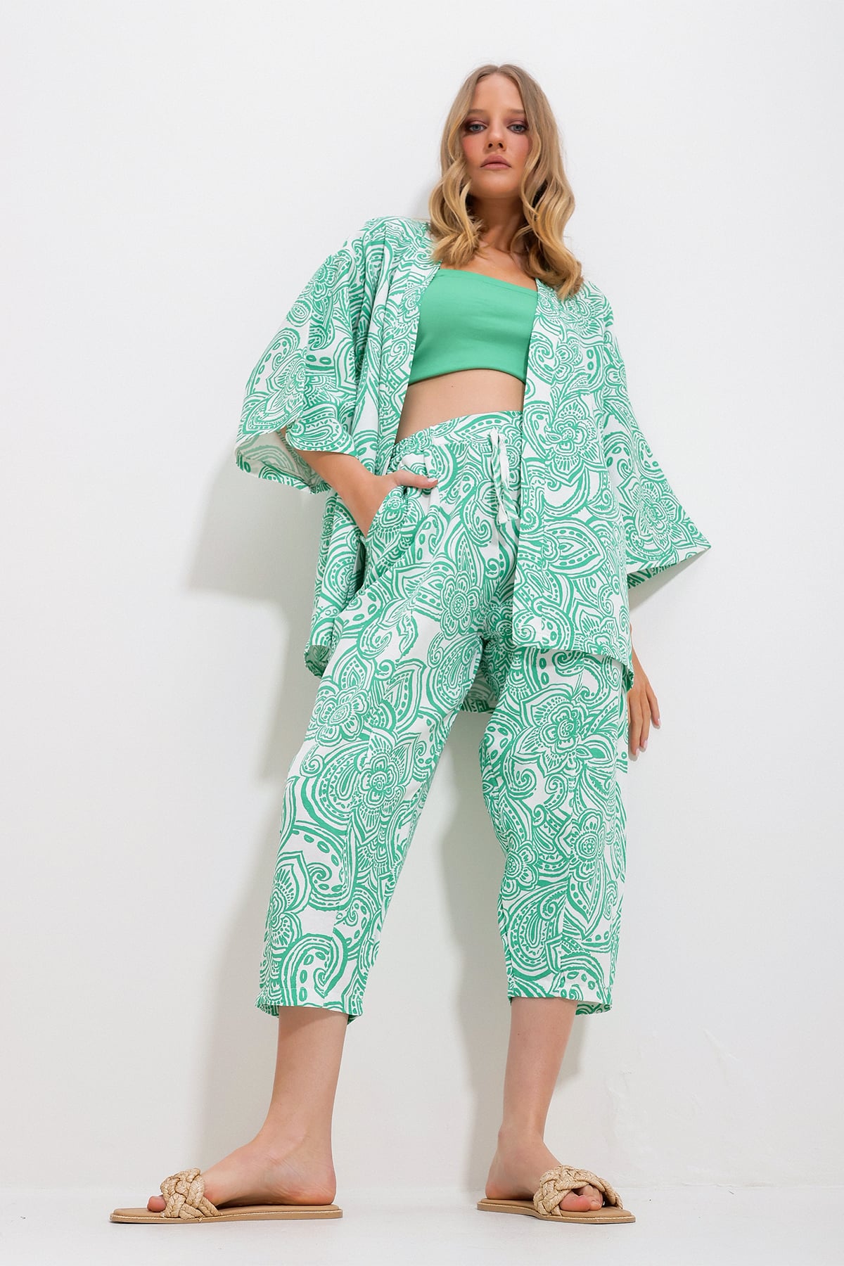 Desenli Kimono Ceket Ve Pantolonlu Keten Dokuma Alt Üst Takım - YEŞİL