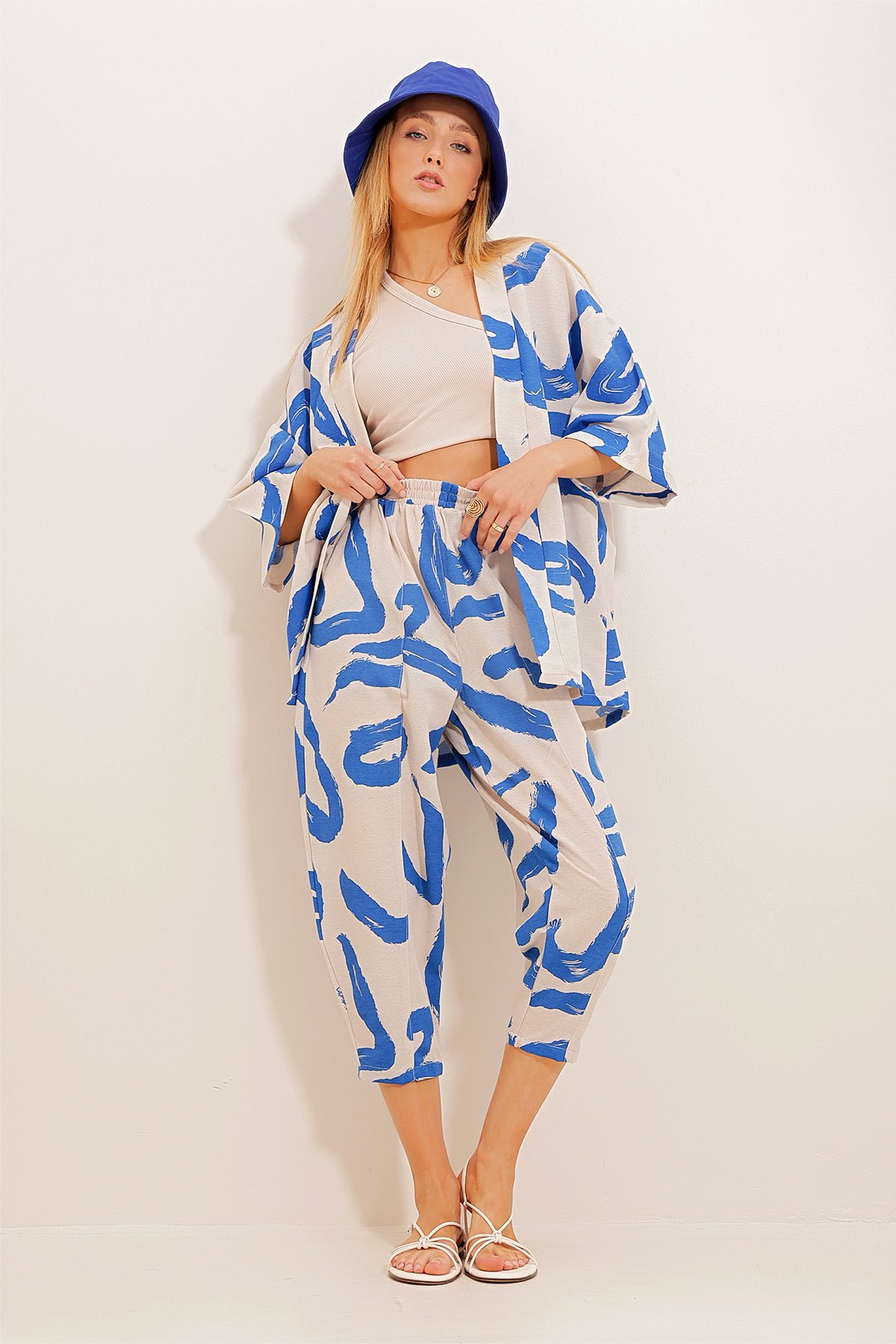 Desenli Şalvar Pantolon Ve Kimono Takım - Saks