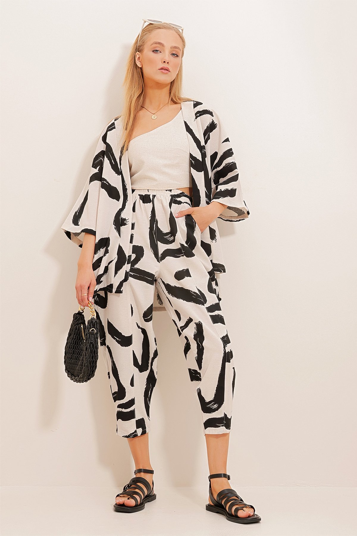Desenli Şalvar Pantolon Ve Kimono Takım - Siyah