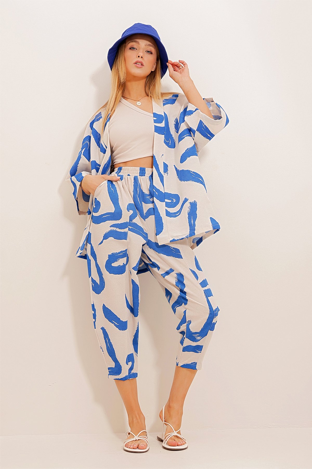 Desenli Şalvar Pantolon Ve Kimono Takım - Saks