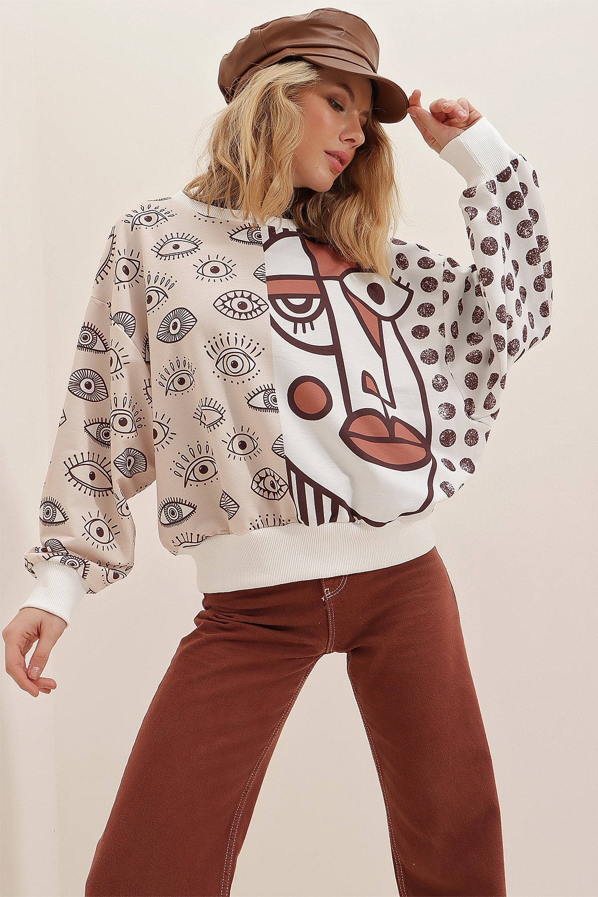 Dijital Baskılı Sweatshirt - Bej