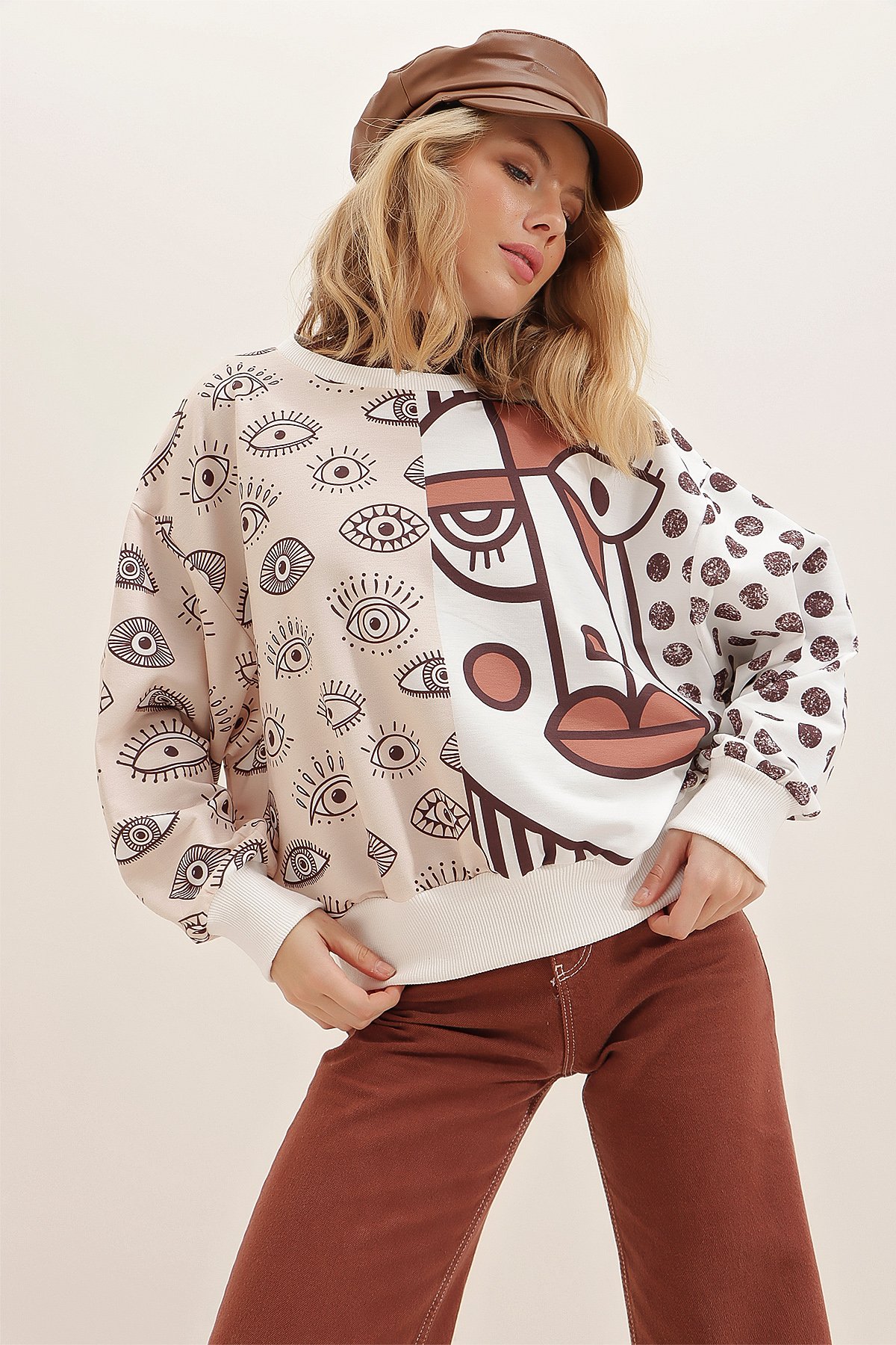Dijital Baskılı Sweatshirt - Bej