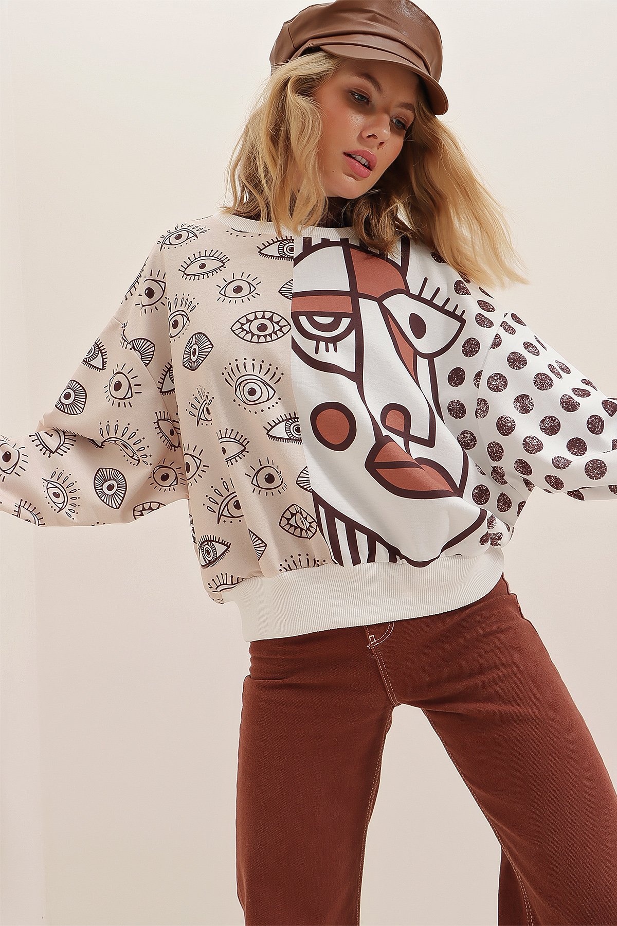 Dijital Baskılı Sweatshirt - Bej