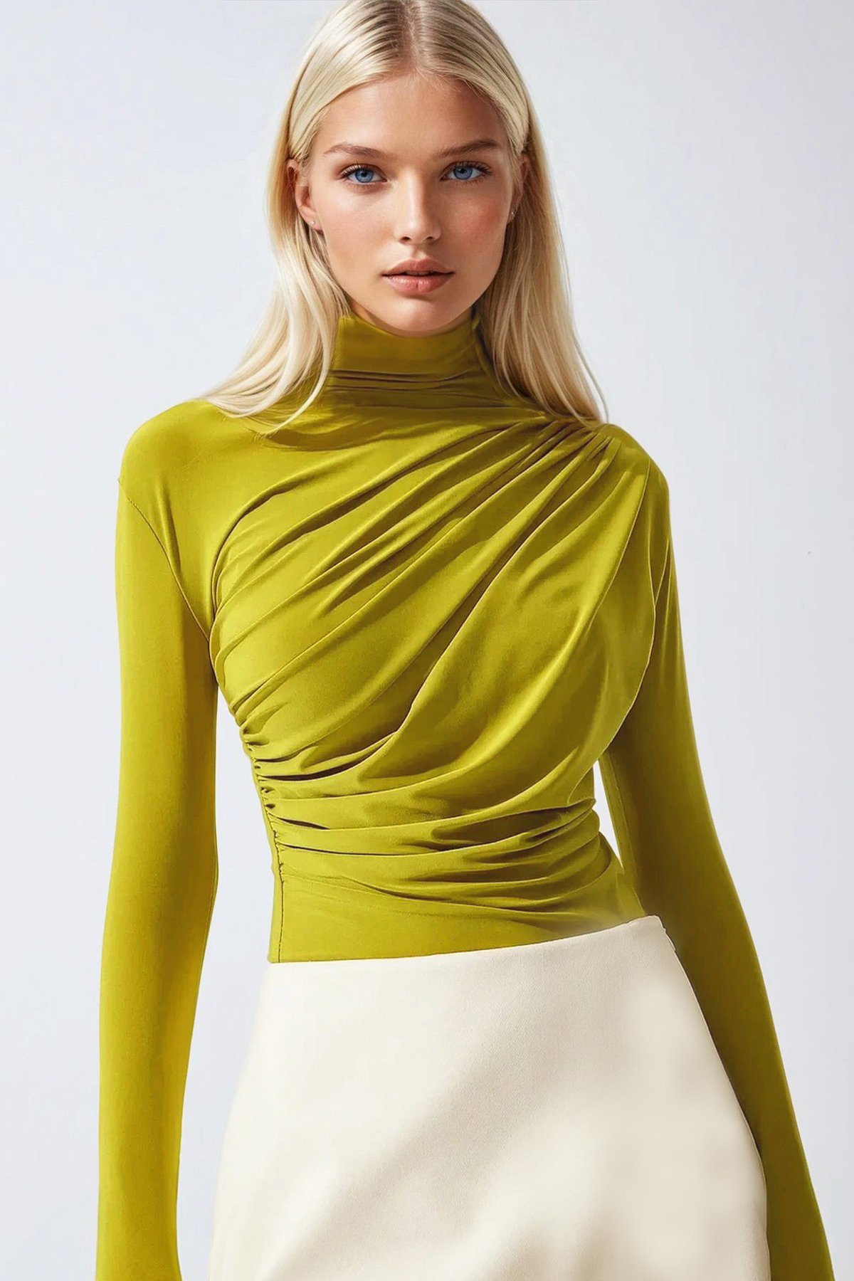 Dik Yaka Omzu Drapeli Sandy Crop Bluz - YAĞ YEŞİLİ