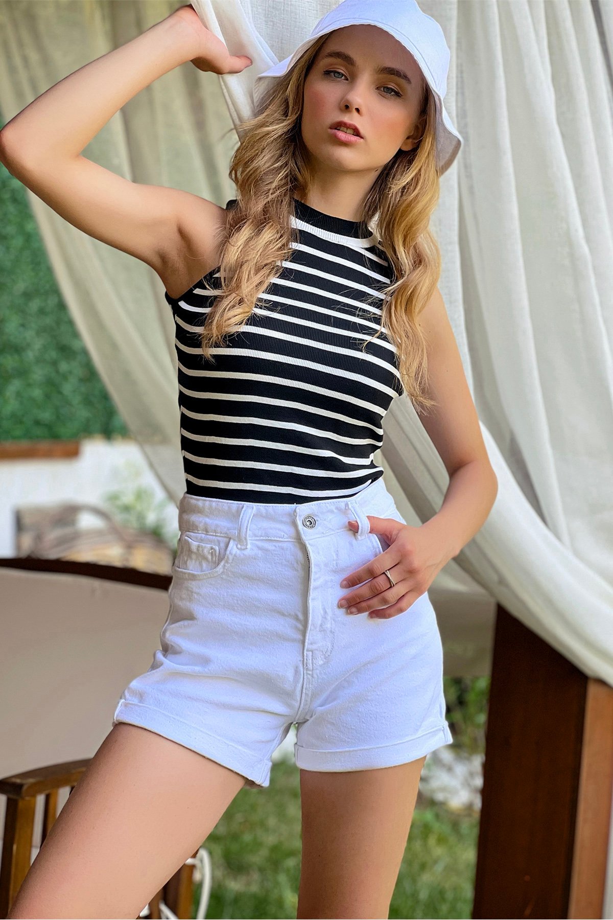 Duble Paça Yüksek Bel Denim Şort - Beyaz