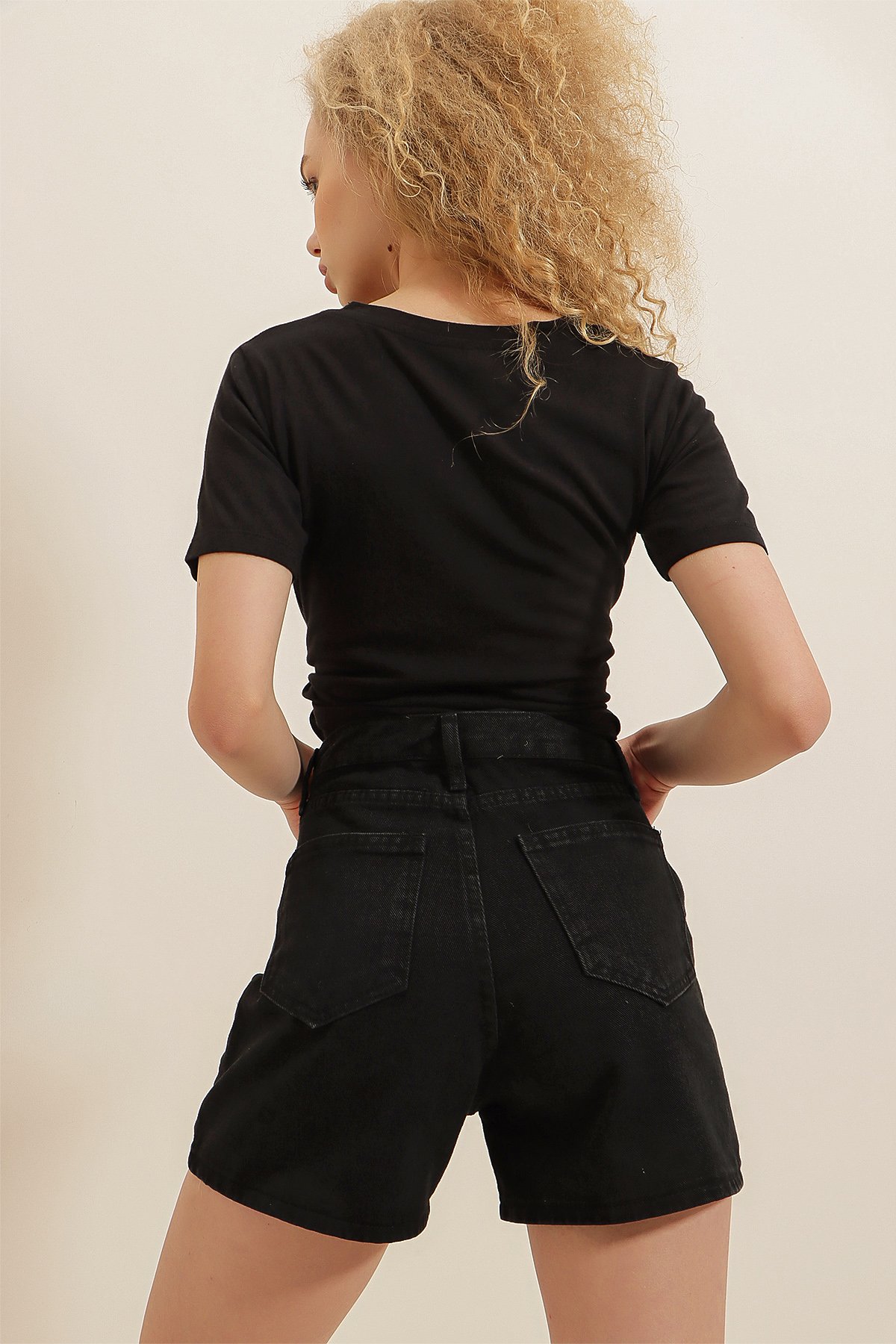Duble Paça Yüksek Bel Denim Şort - Siyah