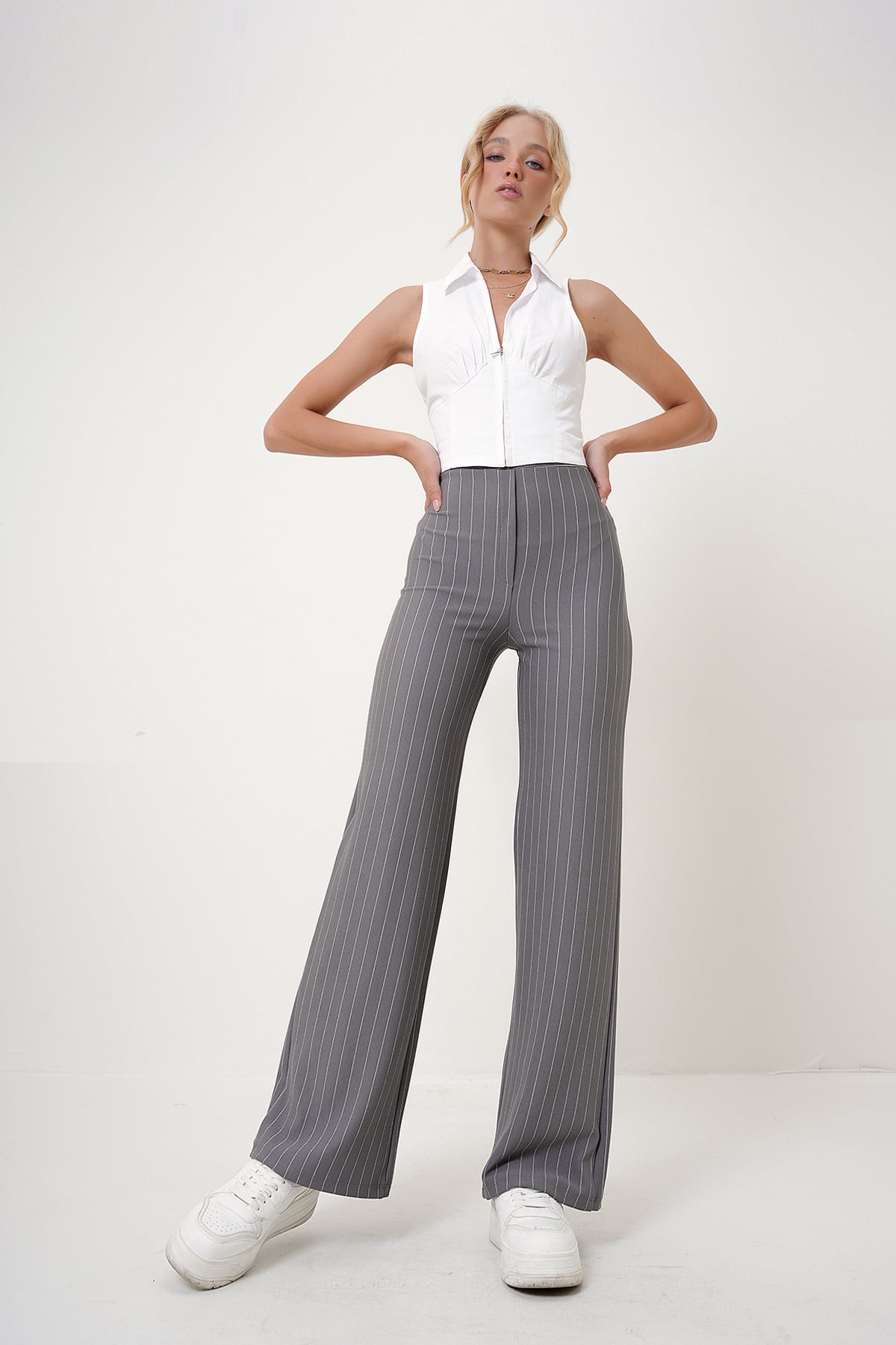 Elastik Bel Çizgili Geniş Paça Örme Pantolon - GRİ