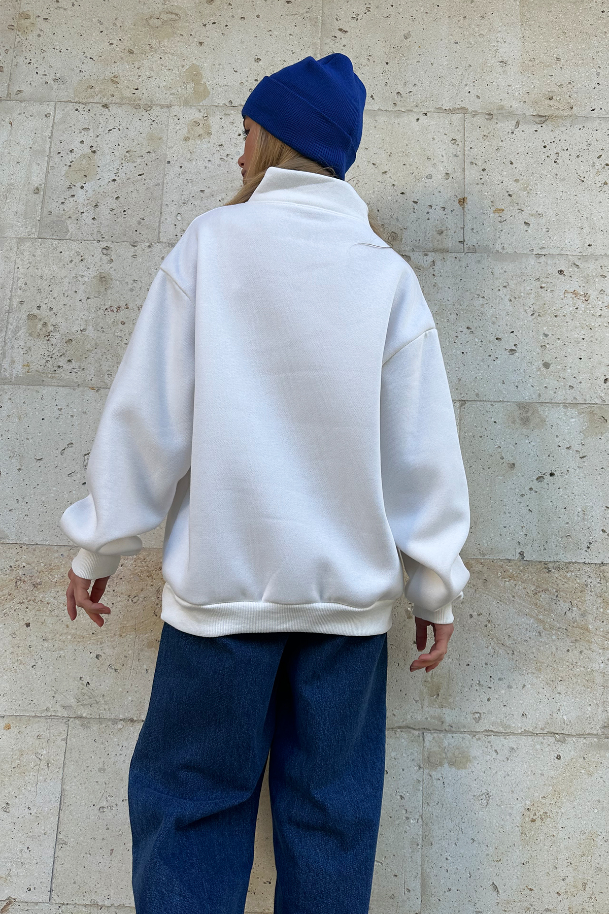 Fermuarlı Nakışlı 3 İplik İçi Şardonlu Sweatshirt - Beyaz
