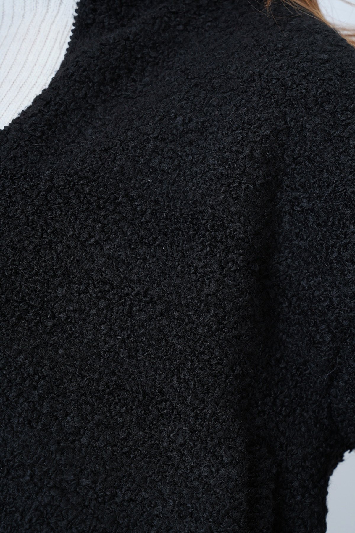 Fermuarlı Peluş Dokulu Kolu Ribanalı Ceket - SİYAH