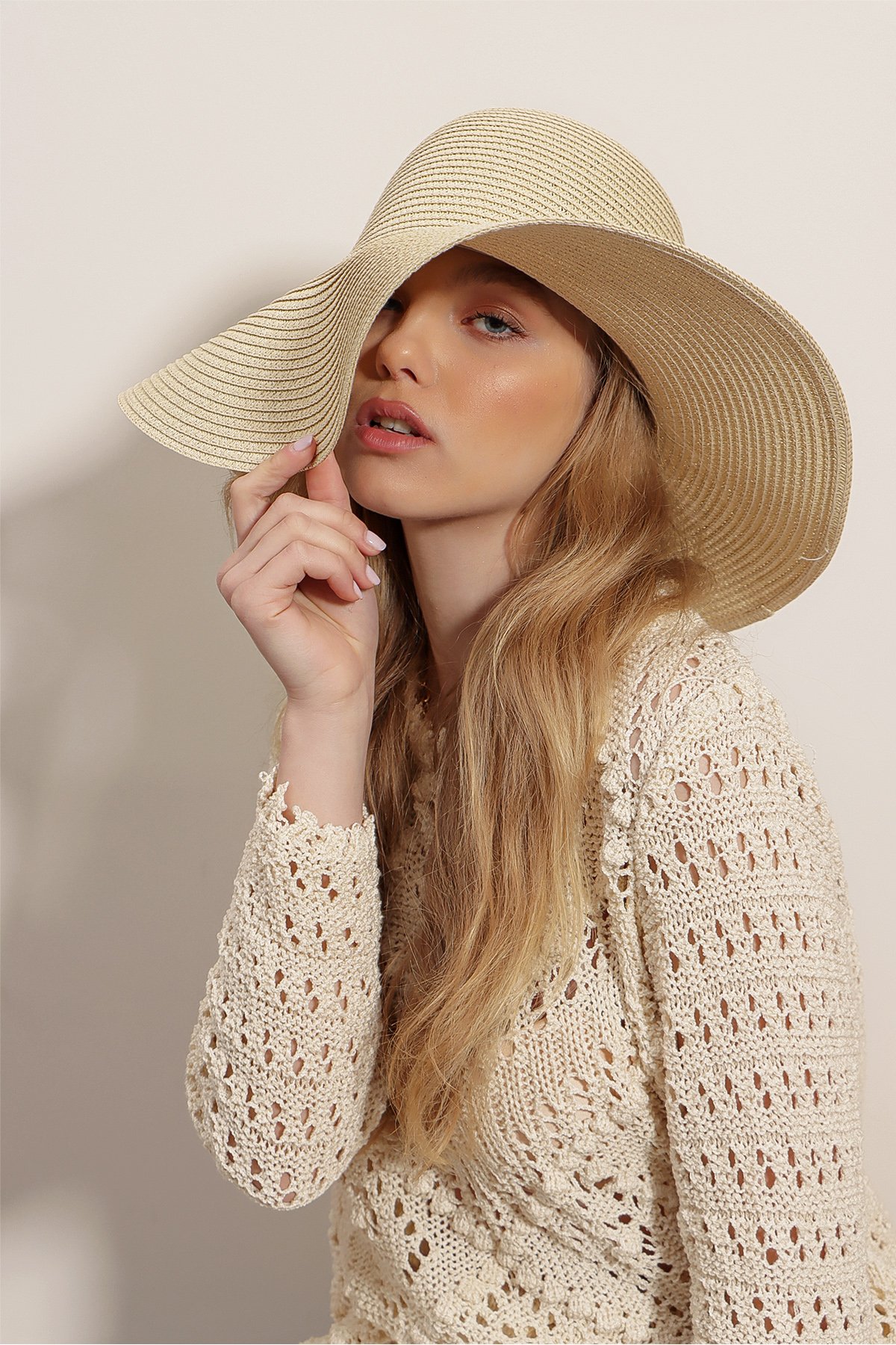 Geniş Hasır Şapka - Bej