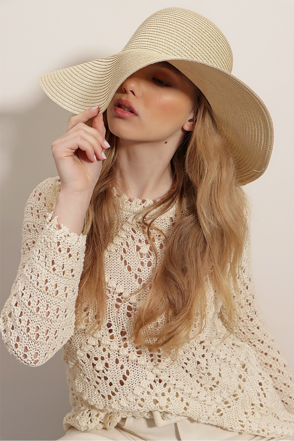 Geniş Hasır Şapka - Bej