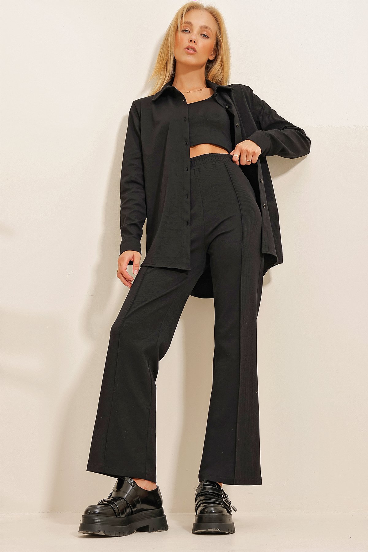 Gömlek Crop Bluz Ve Çimalı Pantolon 3'Lü Takım - Siyah