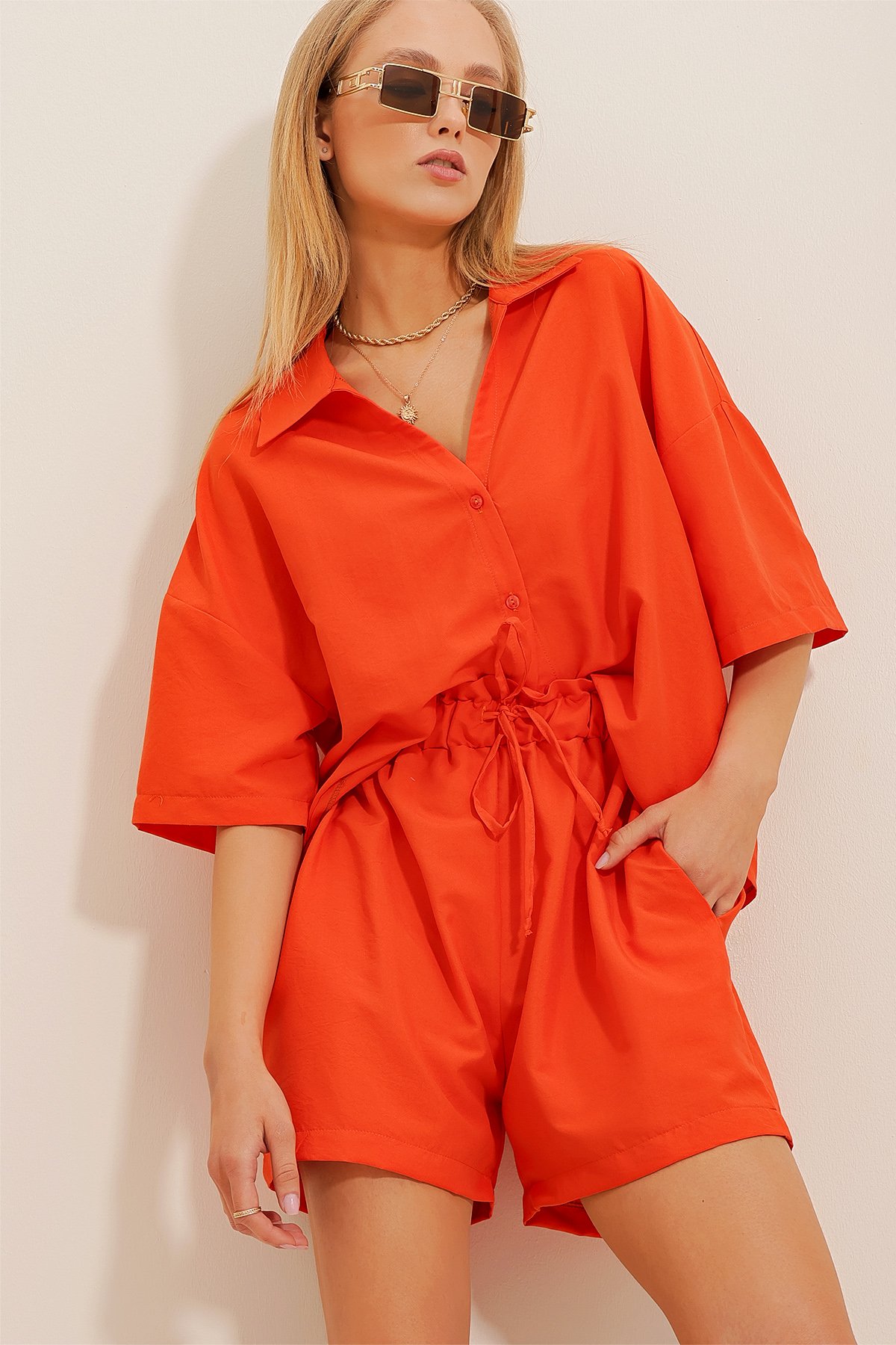 Gömlek Ve Şortlu İkili Aerobin Dokuma Takım - Turuncu