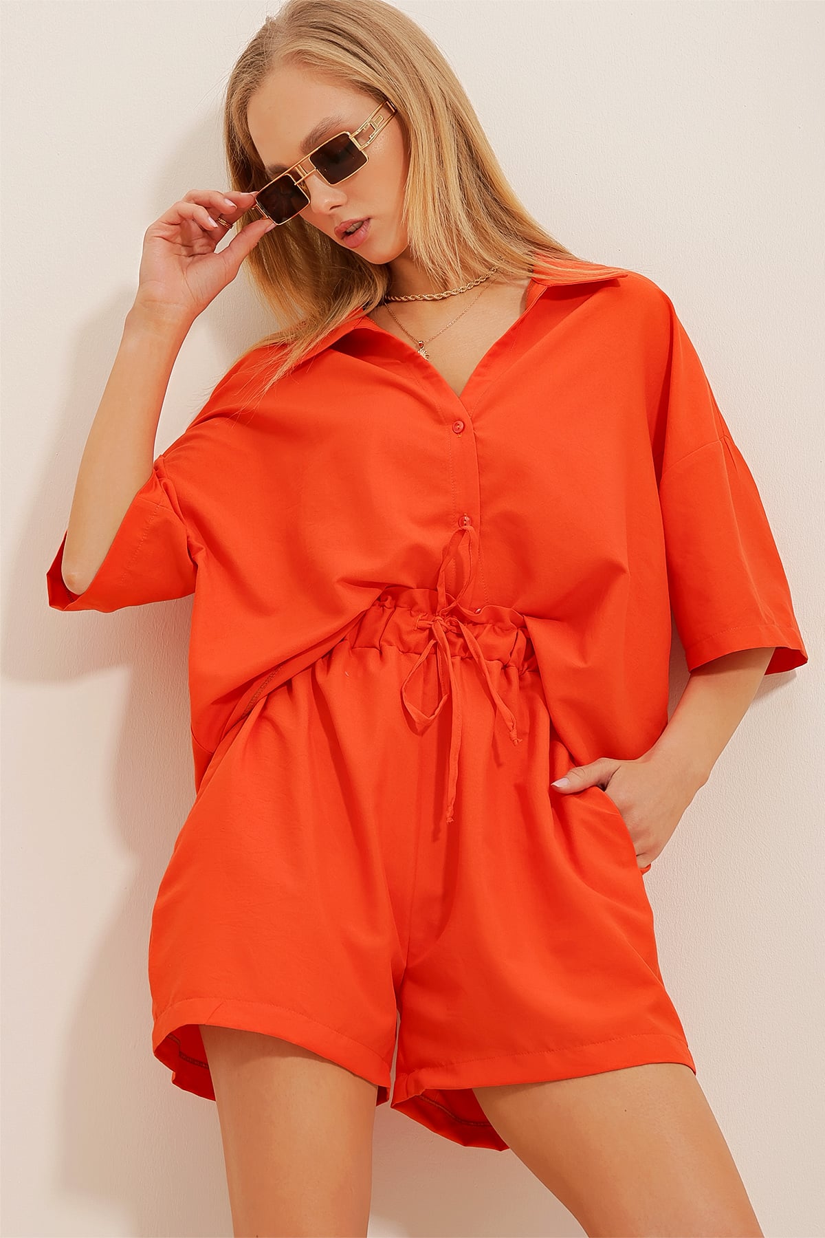 Gömlek Ve Şortlu İkili Aerobin Dokuma Takım - Turuncu