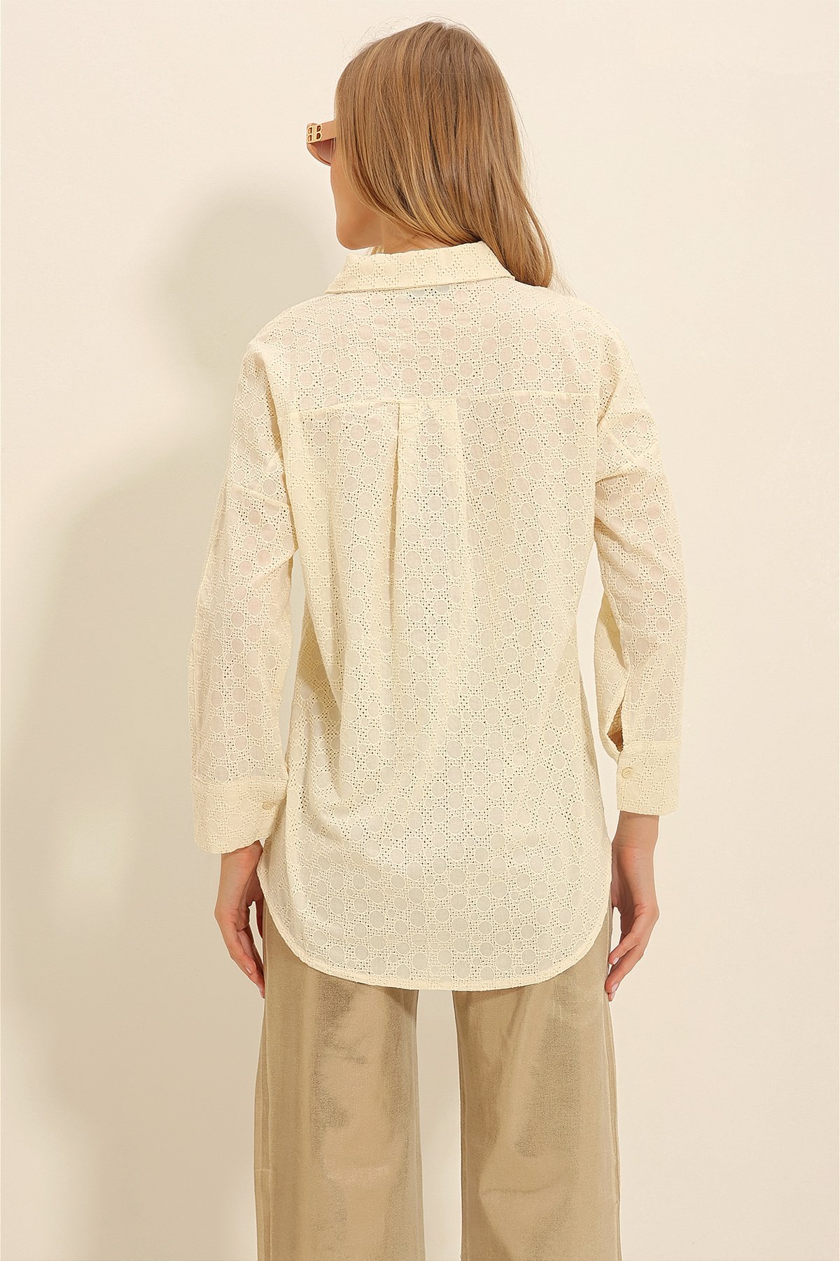 Güpürlü Oversize Gömlek - Vanilya