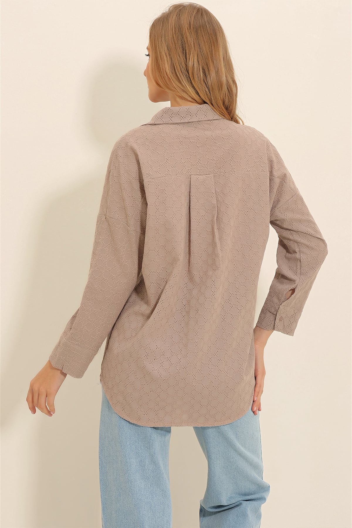 Güpürlü Oversize Gömlek - Vizon