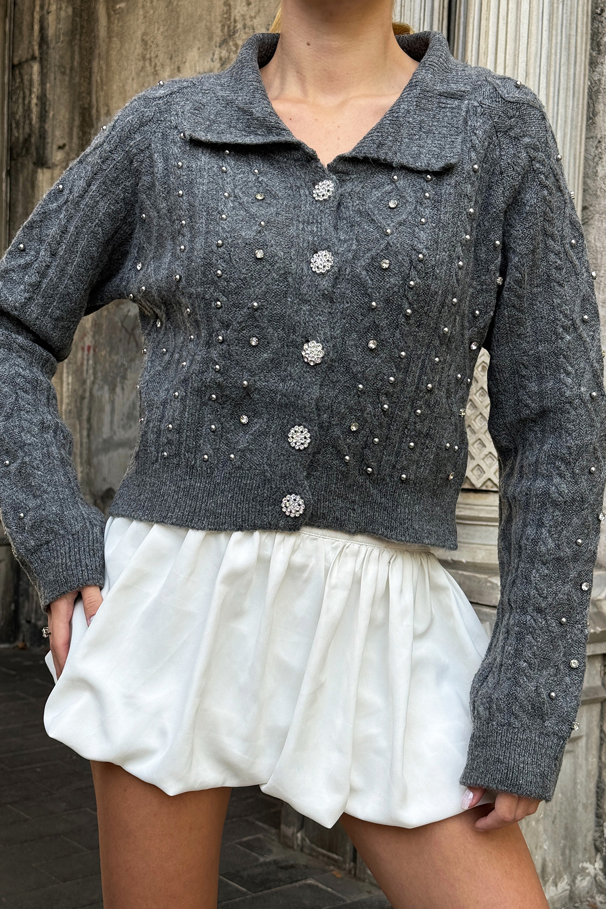 İşlemeli Triko Hırka - ANTRASİT