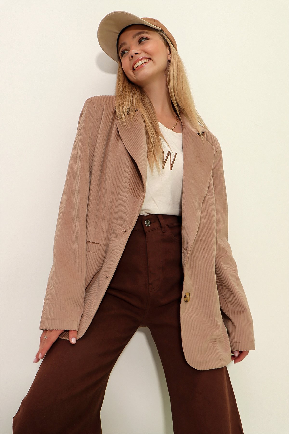 Kadife Dokuma Blazer Ceket - Bej