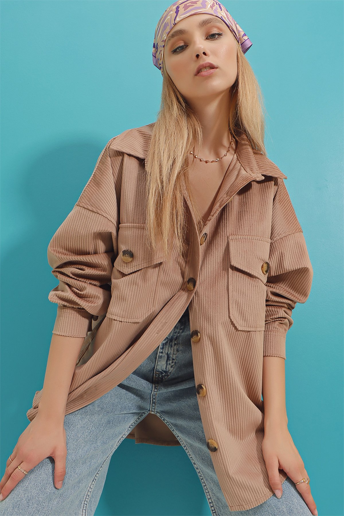 Kadife Pamuklu Çift Cep Oversize Ceket Gömlek - Bej