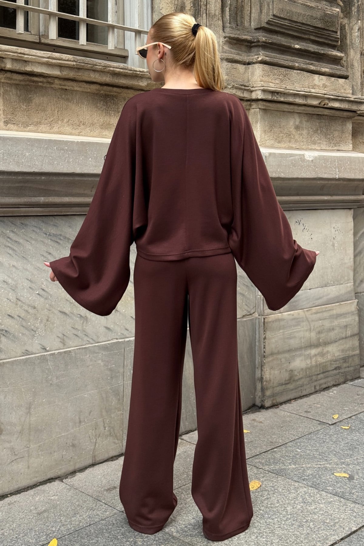Kadın ACI KAHVE Geniş Kol Detaylı Oversize İkili Takım VS01583