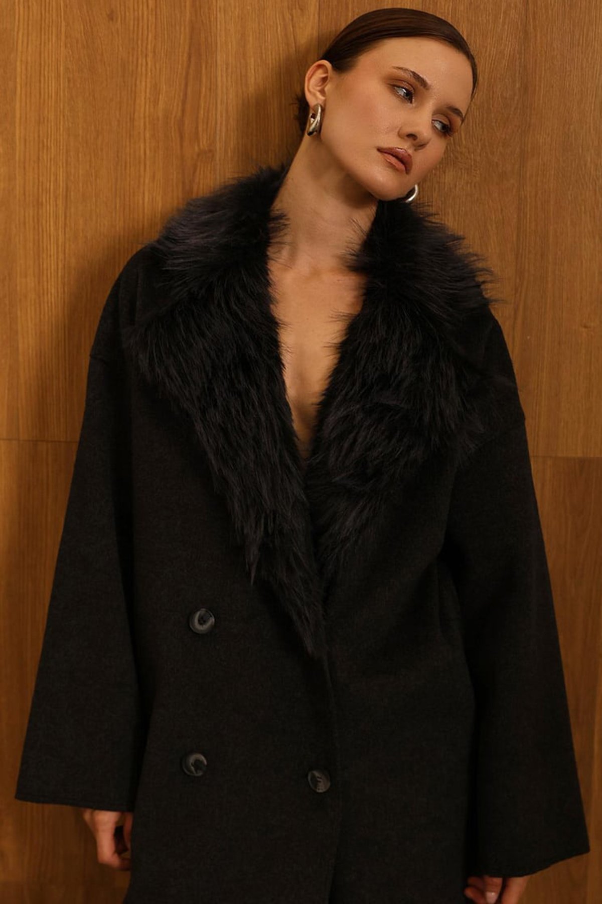 Kadın ANTRASİT Kürk Detaylı Düğme Kapamalı Kaşe Kaban VS01538