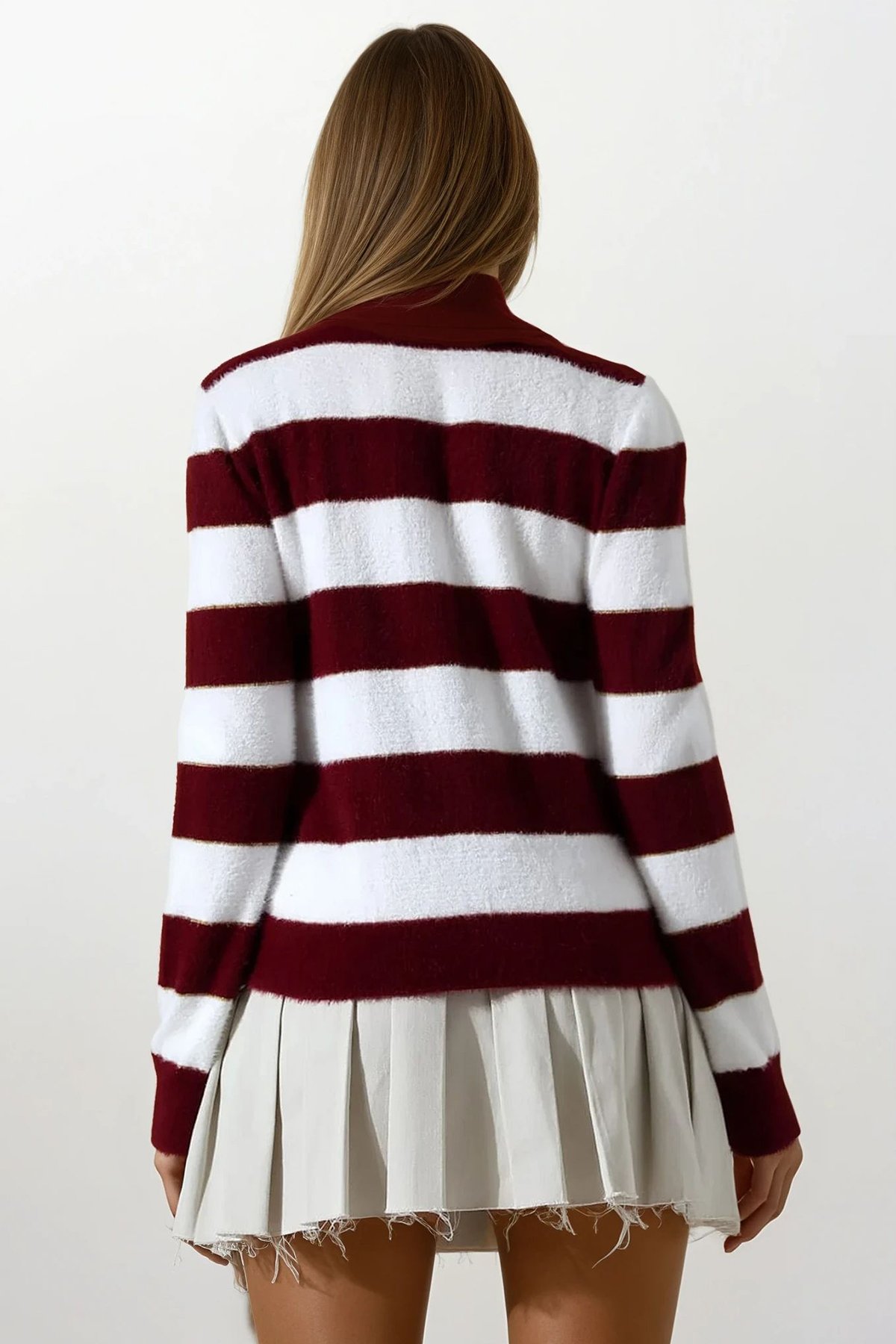 Kadın BORDO-BEYAZ Kalp Detaylı Taş İşlemeli Çizgili Triko Kazak VS01646